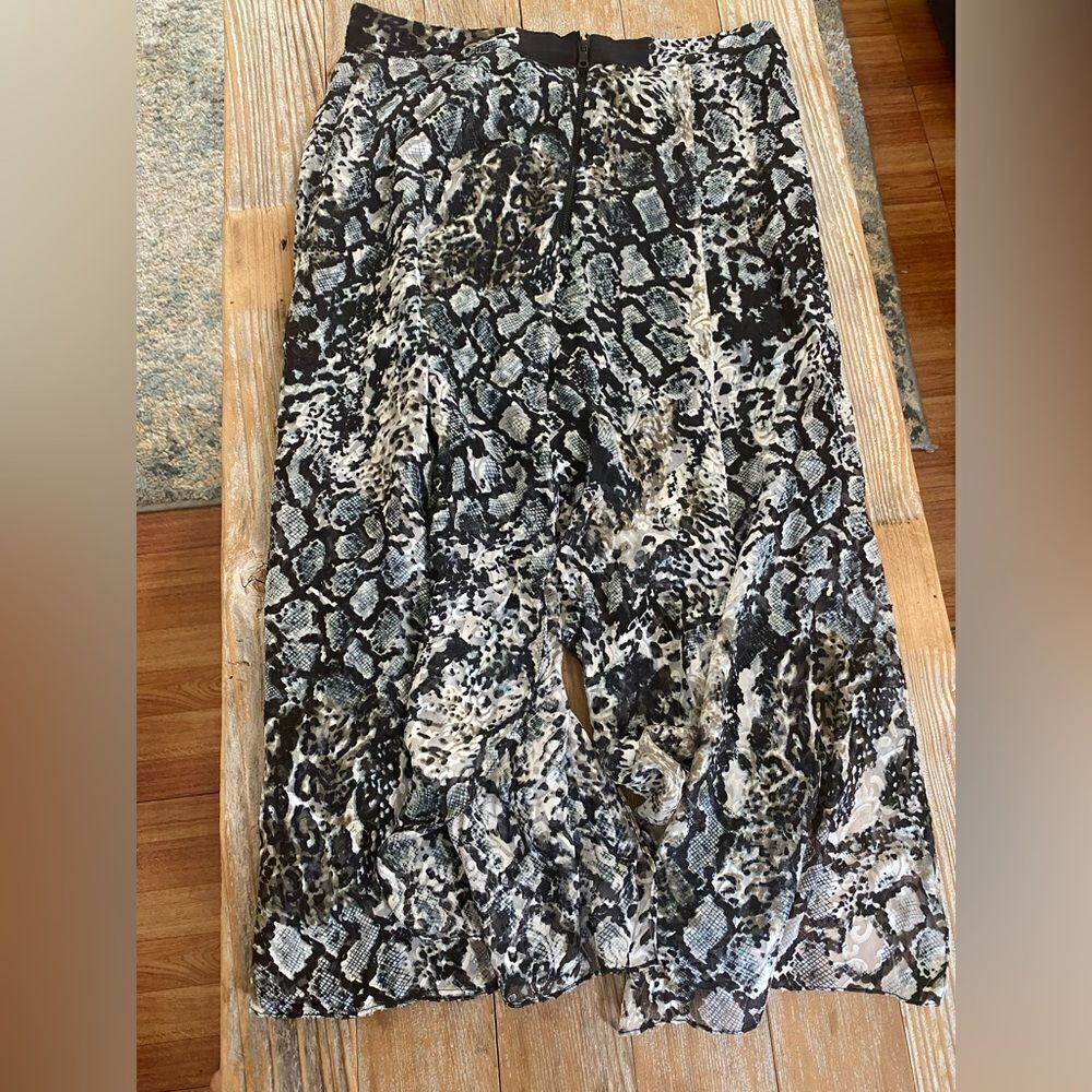 Alice + Olivia Athena Python-Print Stretch Silk A… - image 3